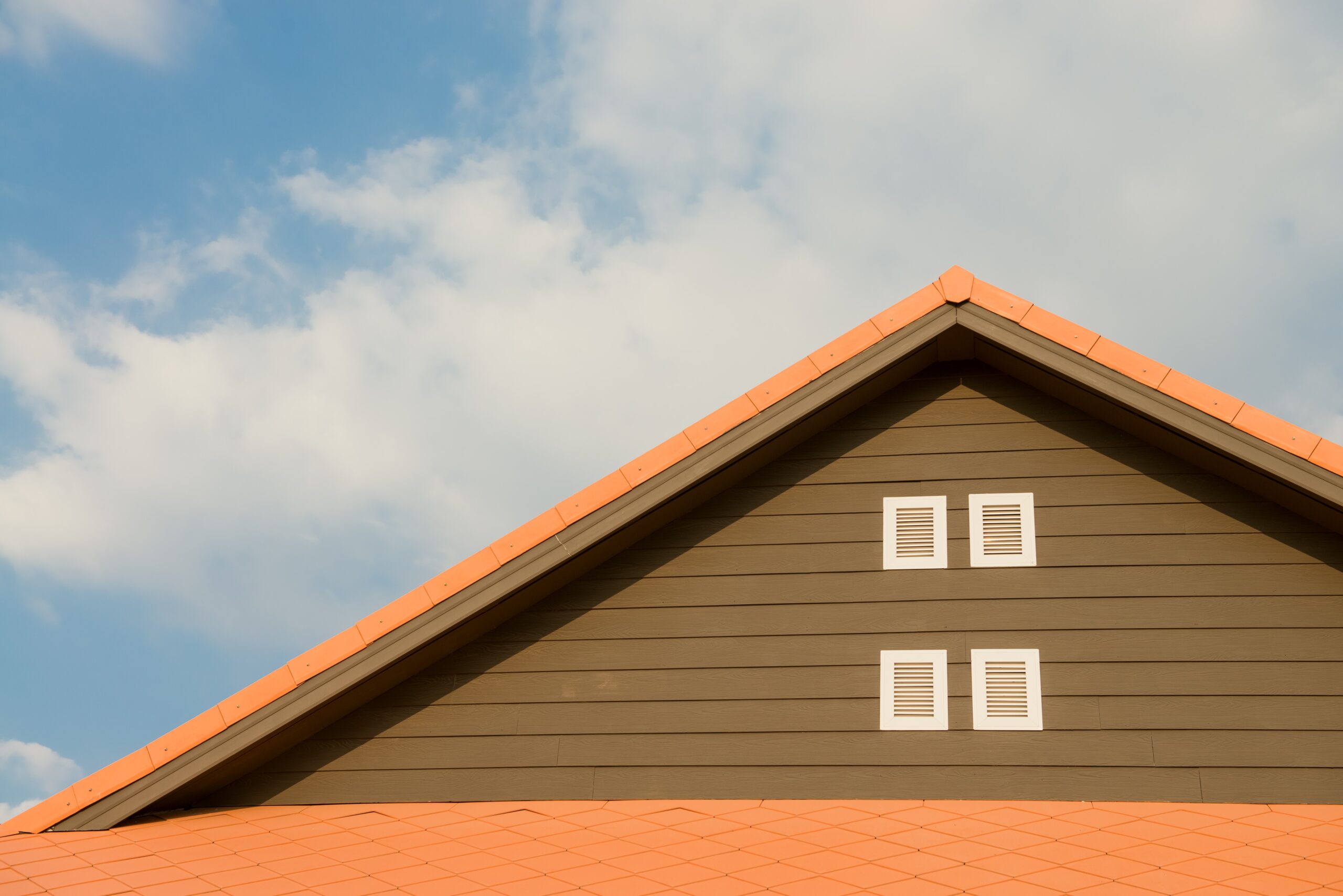 Standing Seam Metal Roof Colors {Guide & Prices}